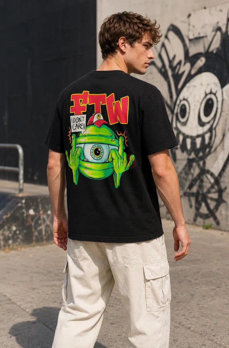 Chill Alien T-Shirt (Unisex)